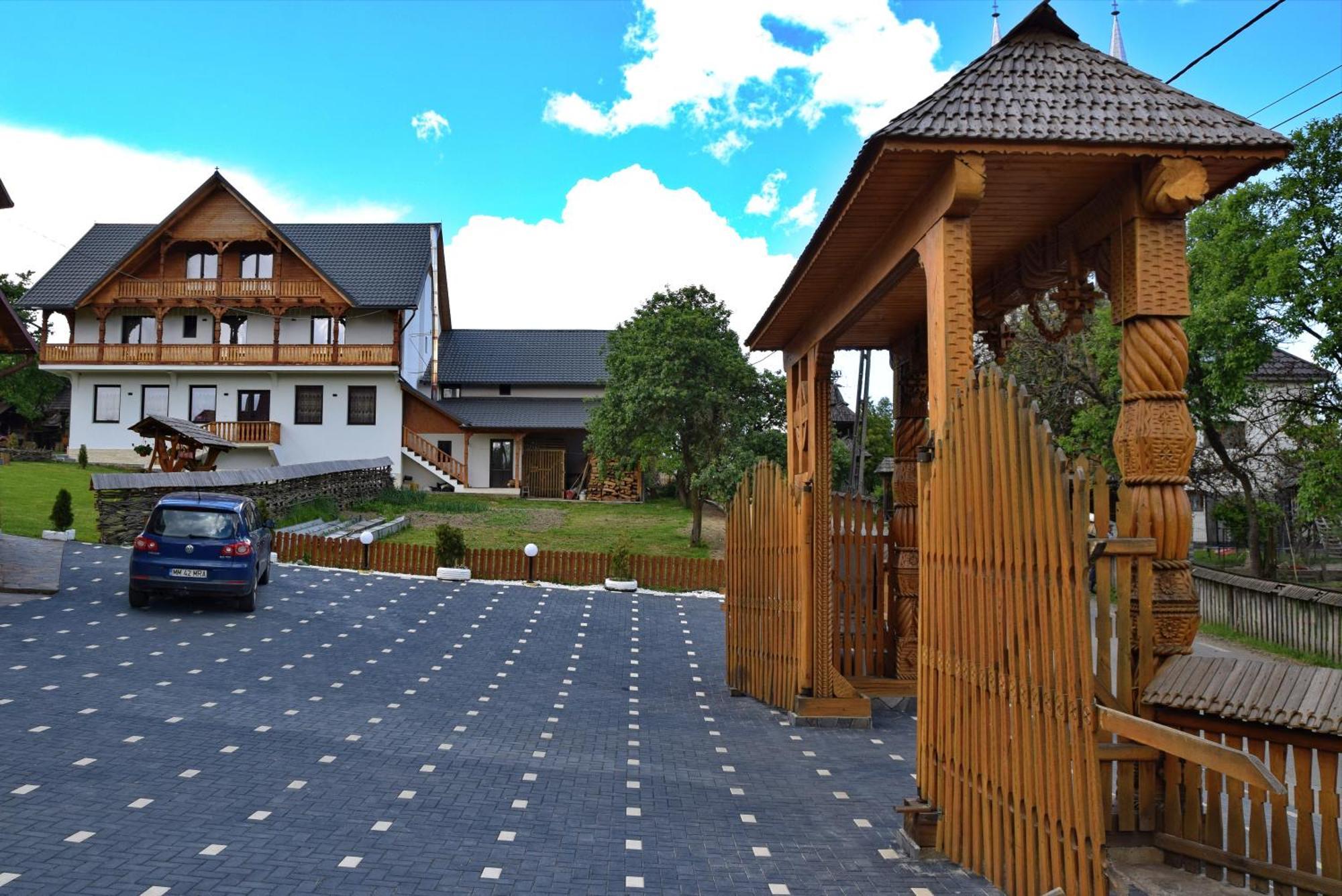 Bauernhof Pensiunea Maramu